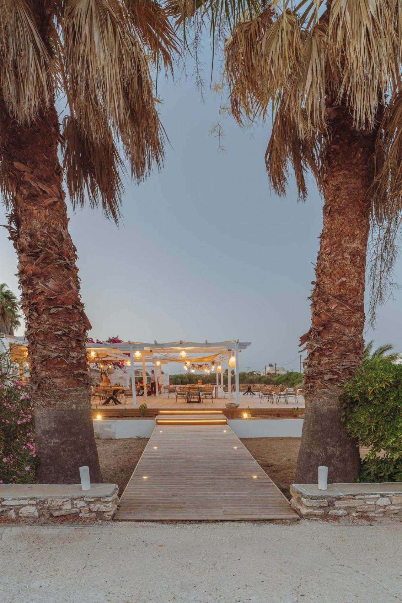 Palm Heaven Boutique Apartments Antiparos Town Exterior foto